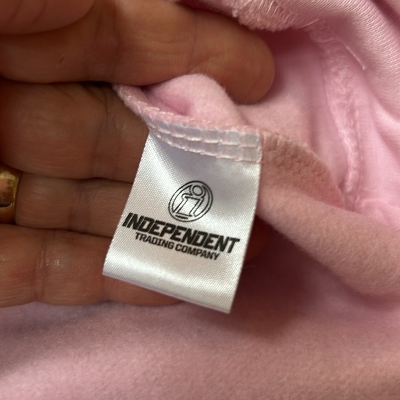 Girl Tribe Teacher Pink Crewneck Happy Face Sweatshirt Size Medium - Picture 6 of 9